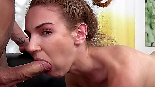 After workout fuck with a flexible slut