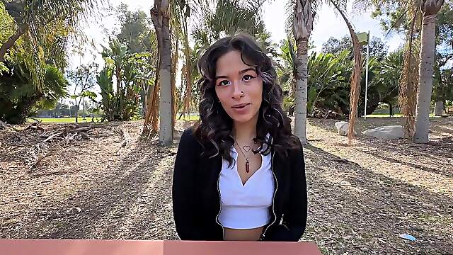 The couple fucked in doggy style and missionary, with an amazing finish.