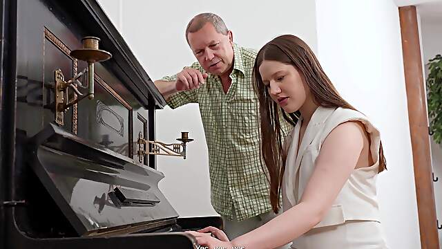 Margo Von Teese is having fun with her teacher in a steamy class.