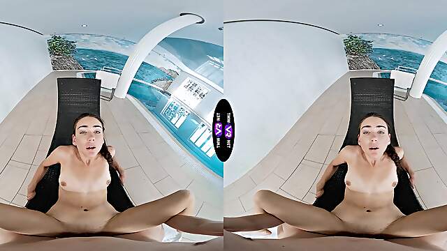 A glamorous model Vixi Rafi skillfully rides a cock in pov