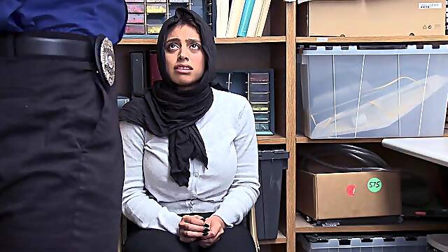 Arab couple in the office, Ella's massive naturals on display