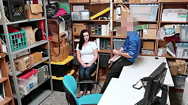 Ravishing Raven & Wicked Wrex in a tantalizing workplace tryst