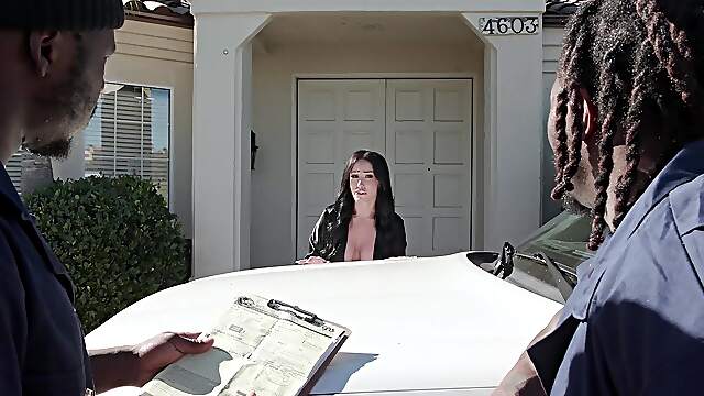 Jennifer White and Rob Piper in a wild anal adventure with Mannie Coco's massive dick