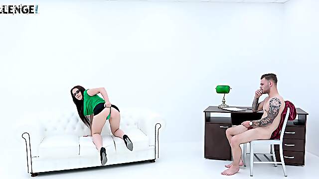 Casting Wendy Moon: Brunette Bombshell Thrives in Reality Porn
