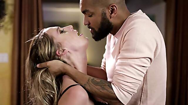 Blond beauties Cadence and Mickey suck each other's cocks