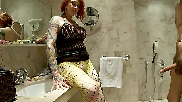 Tallulah's sultry curves and lacy lingerie set the scene for a wild threesome