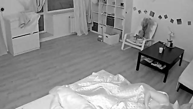 Hidden camera films young couple fooling around underwater