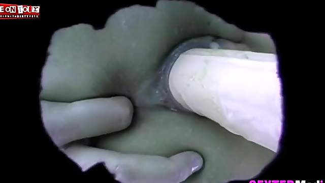Teen in the tanning bed fucks her toy